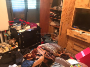  فيديو: مجهولون يسطون على بيت الناشط الاجتماعي اياد زبدة في مدينة يافا